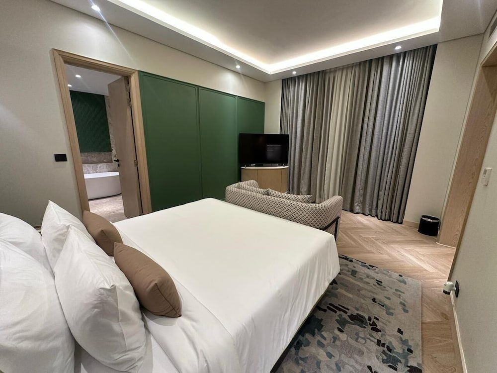 The Aaureum Resort & International Convention Centre
