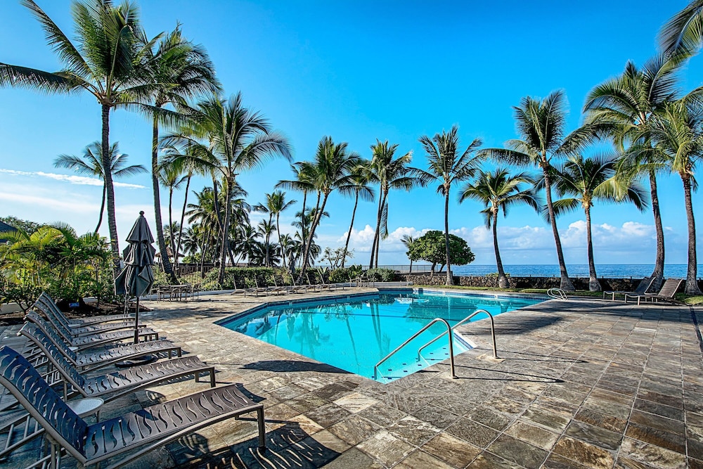 Ocean Front Villa - Central AC- Vrkcv
