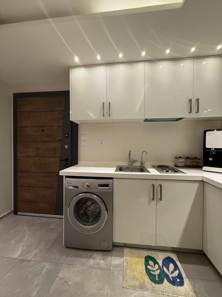 Charming Amman Apartment With Modern Amenities