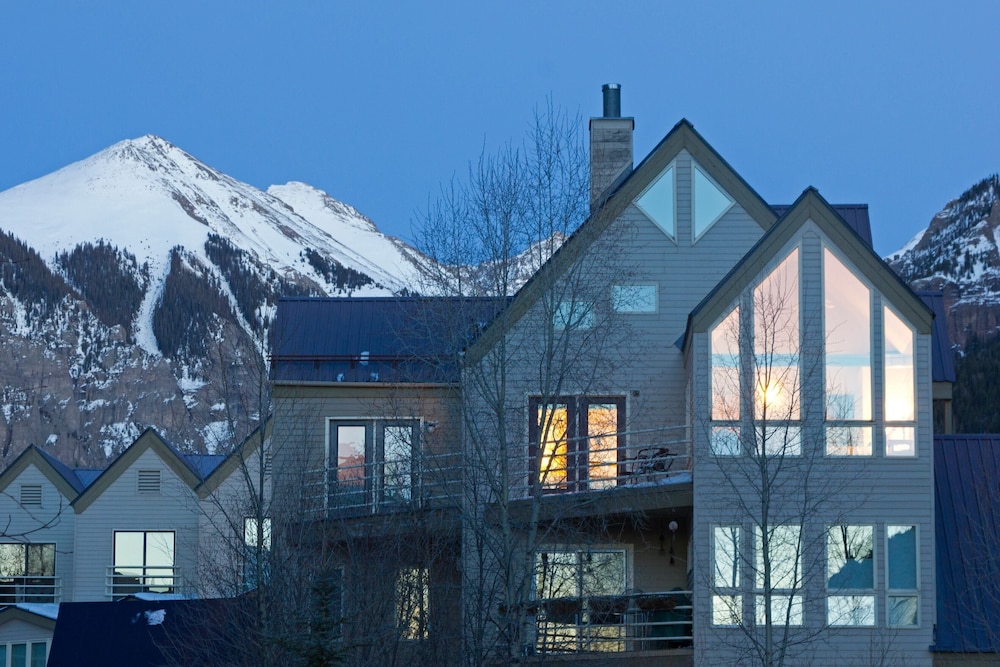 Viking Lodge 103 by Avantstay Stunning Condo, Near Ski Lift view 4
