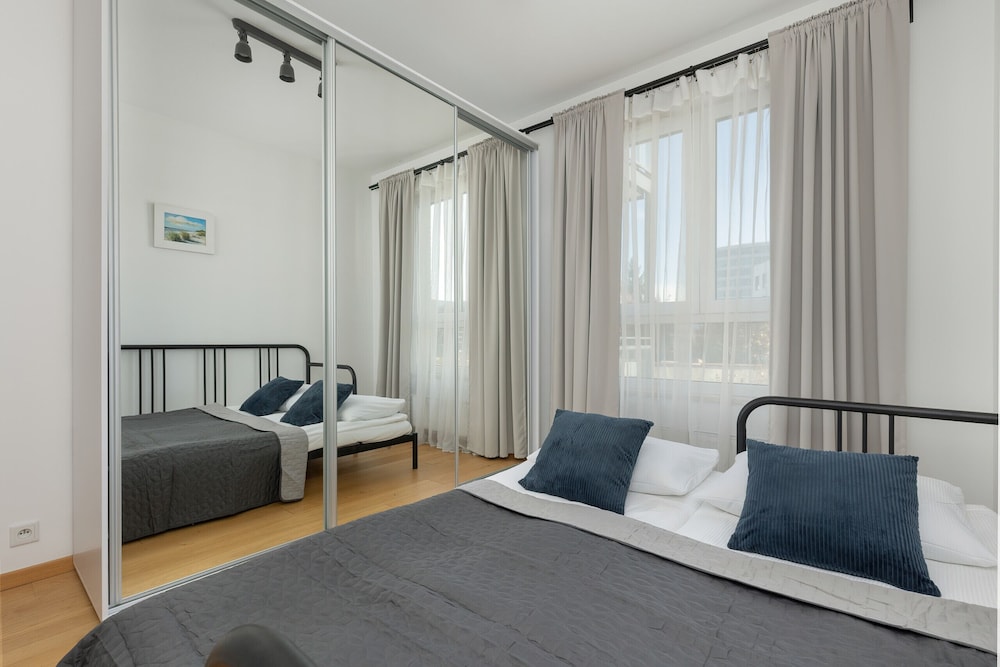 Business Apartment PKP by Renters view 3