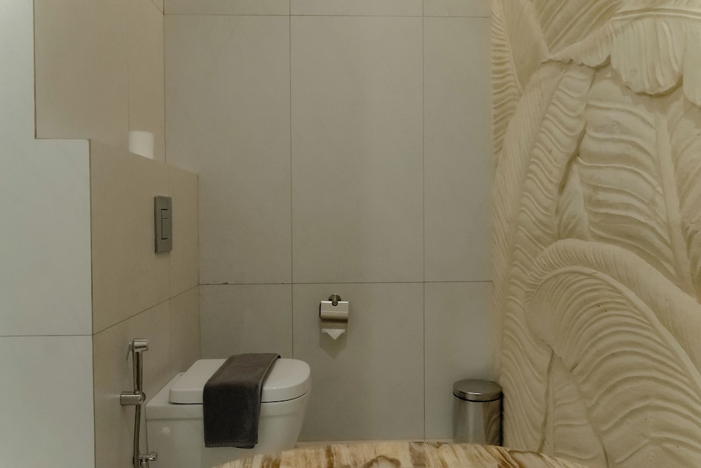 AMO Residences