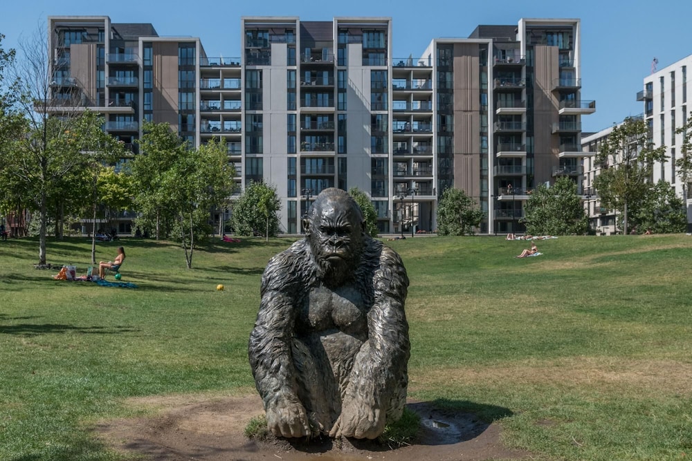 Deluxe East London Home in the Olympic Village