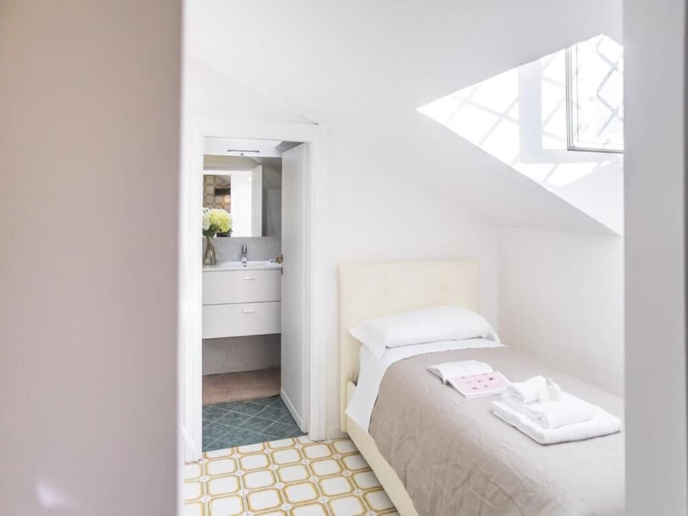 Grand Master Suites