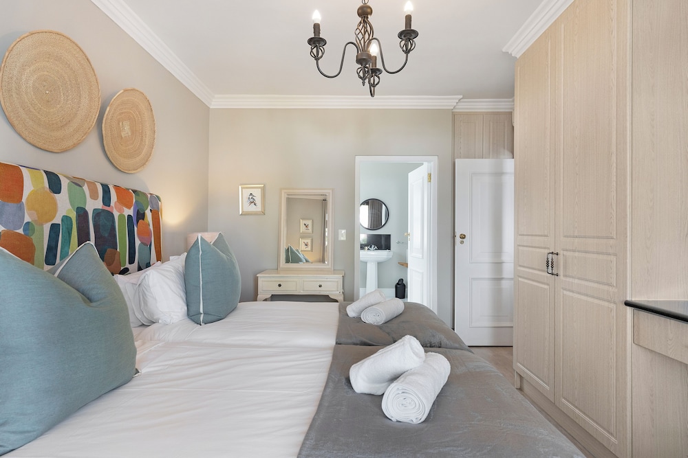 Winelands Golf Lodges at De Zalze