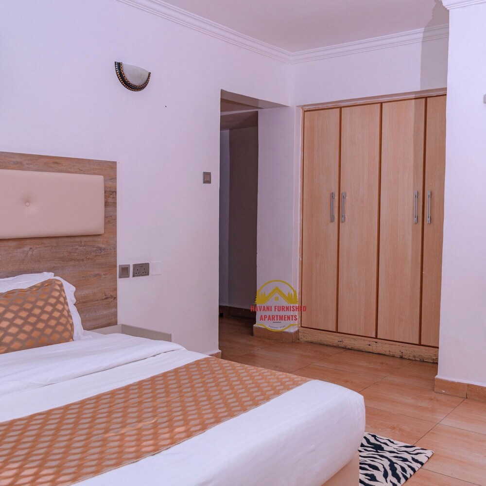 Havan Shawmut Suites