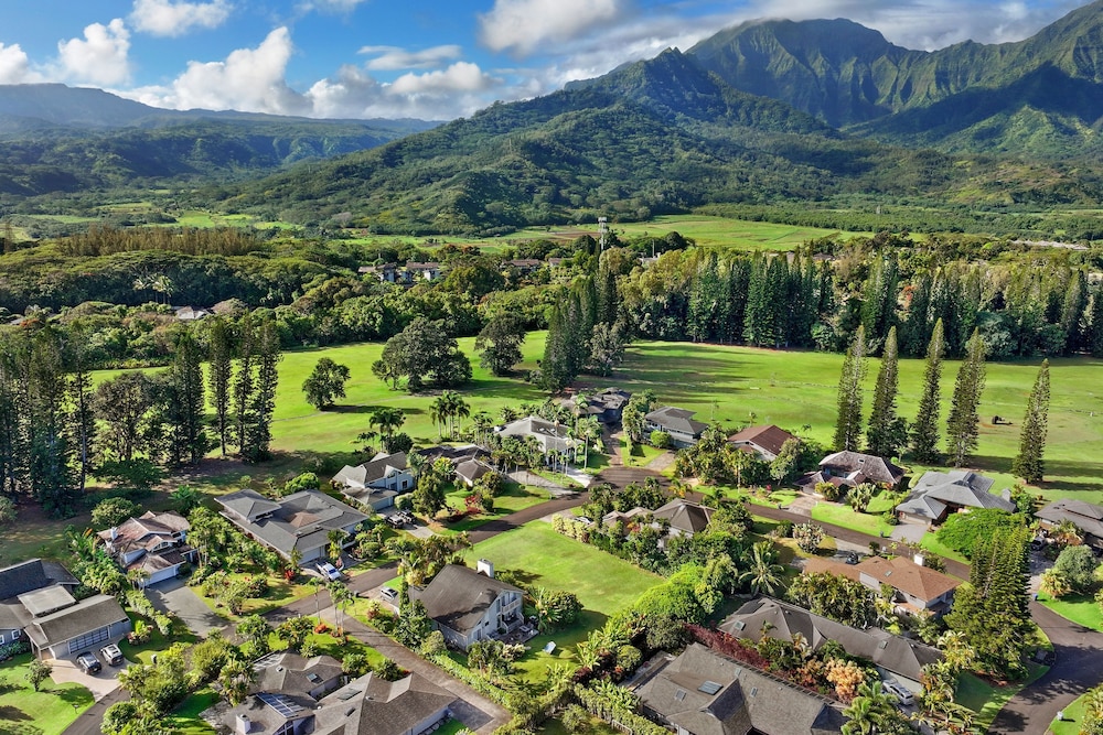 Kamalani Modern in Princeville