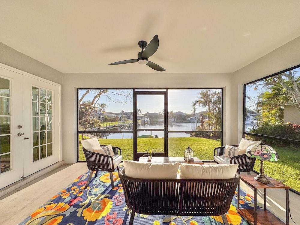 Songbird Cove