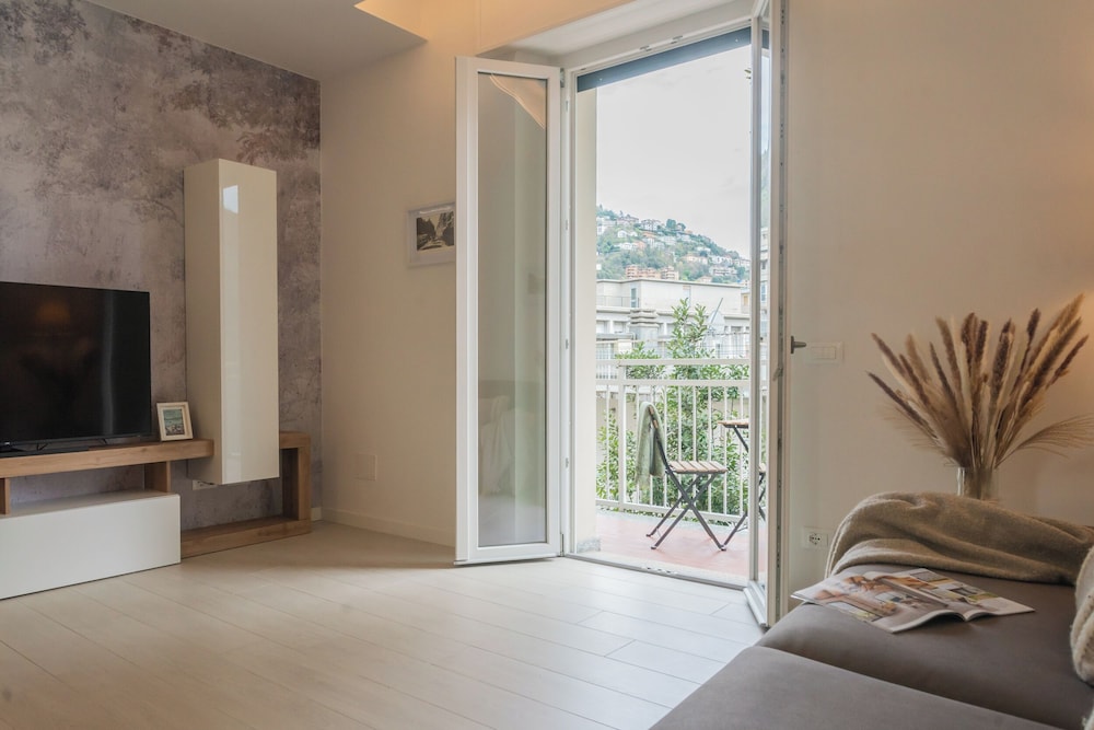 Magnolia House Como by Rent all Como
