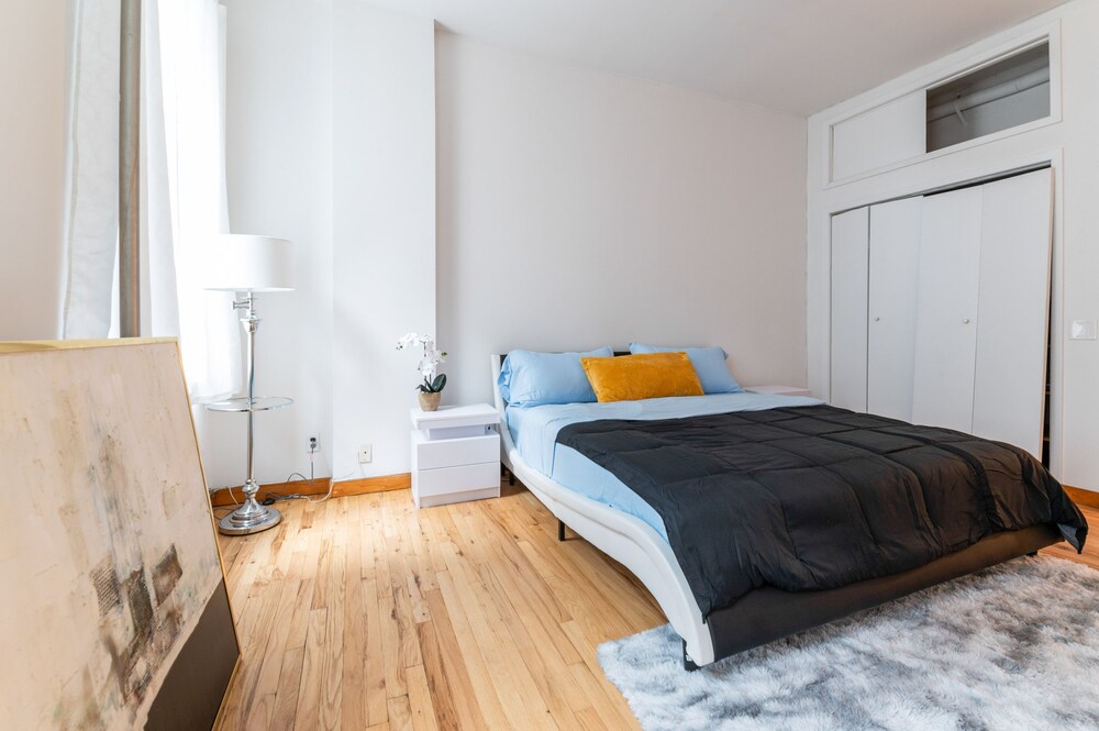 XL Prime Tribeca Furnished Loft