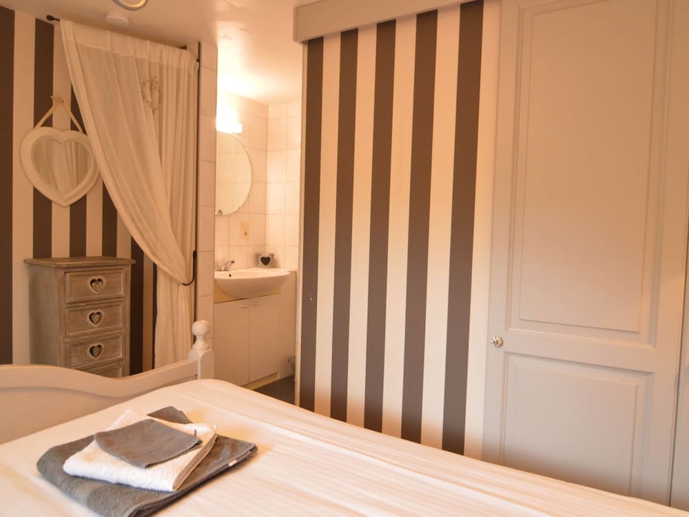 Beautiful Chalet Near the Forest in Malmedy