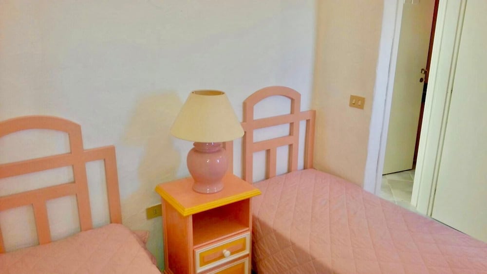 Seaside Apartment Baja Sardinia - Rent From June 20, 2026, to July 11, 2026