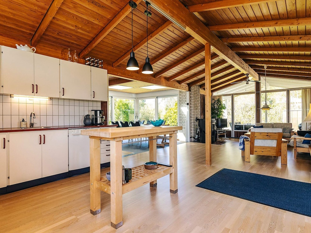 4 Star Holiday Home in Hals
