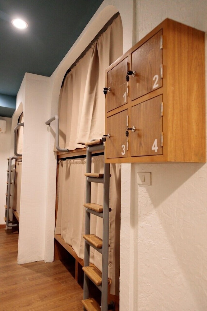 ReRe Hostel
