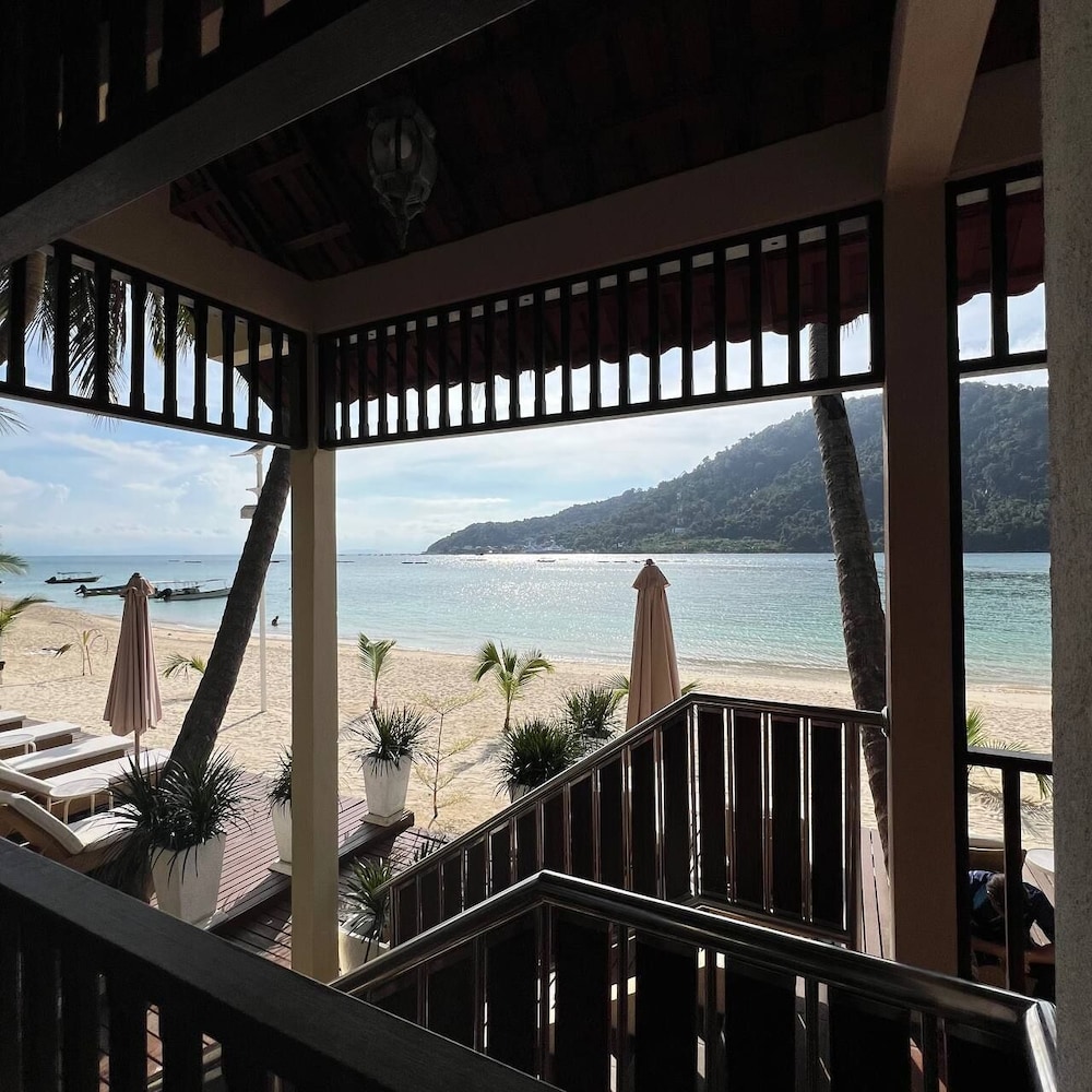 Coral View Beach - BS
