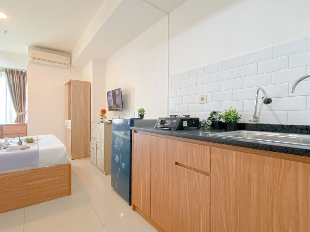 Studio Apartment Direct Access To Mall At Grand Kamala Lagoon