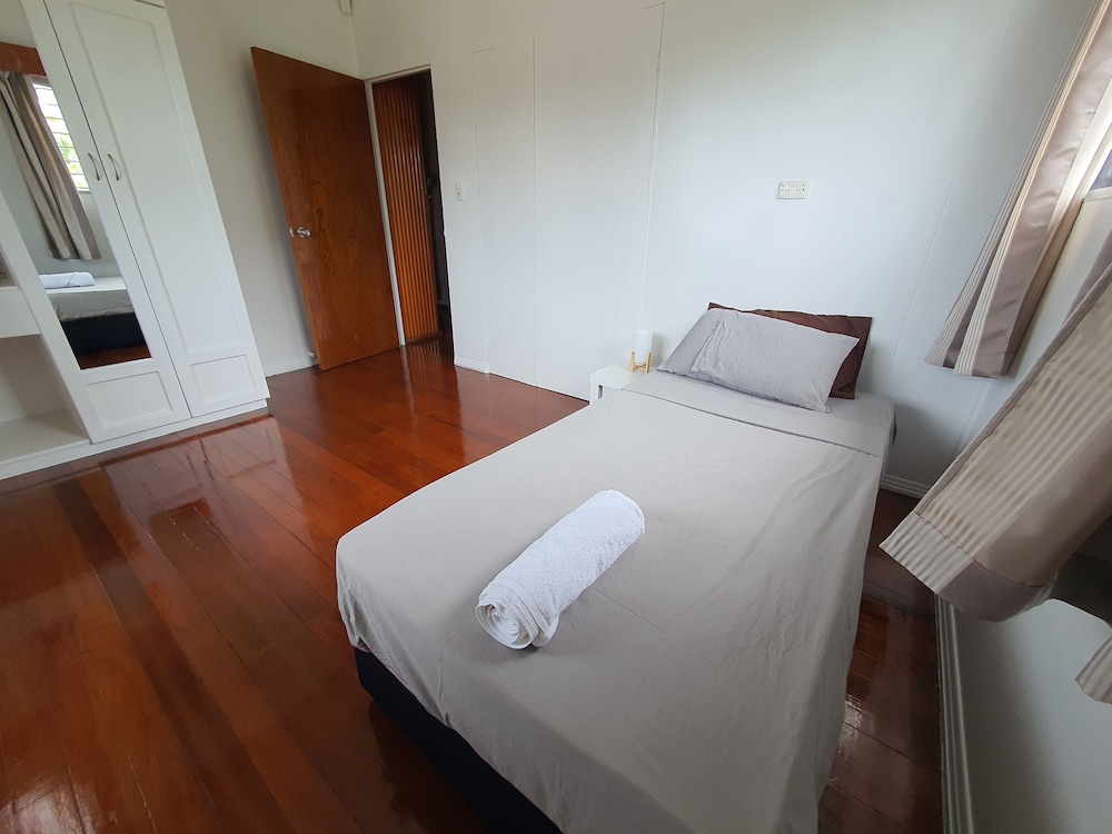 Axis Apartments