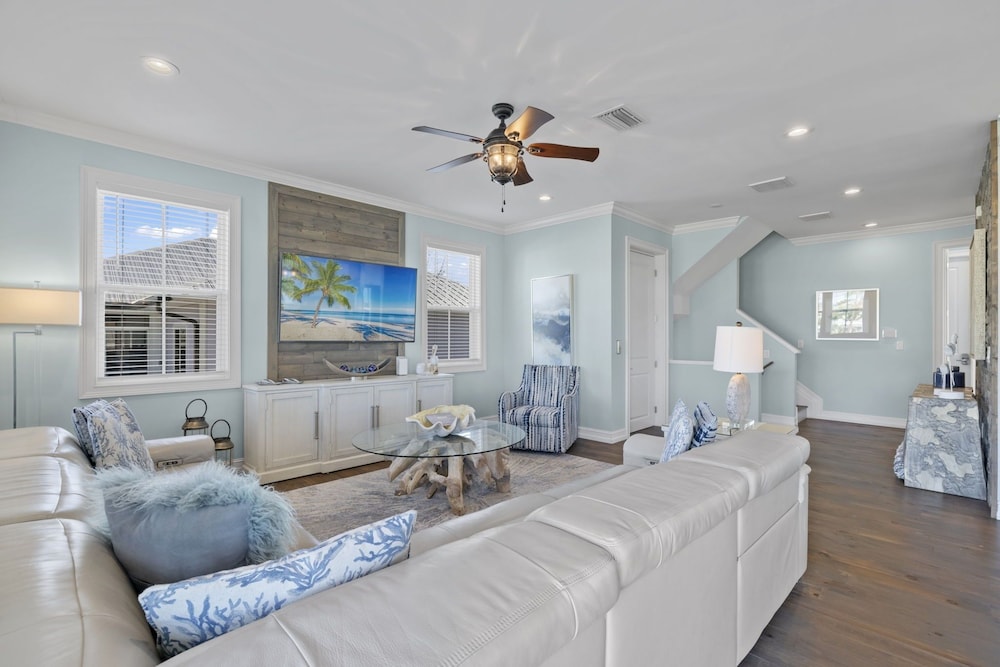 143 Catch And Relax: 5br Home W/ Pool & Spa! 5 Bedroom Home