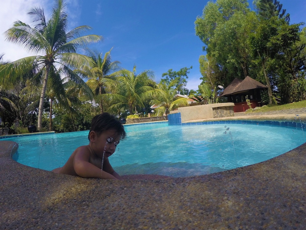 G's Grand Resort and Convention Center