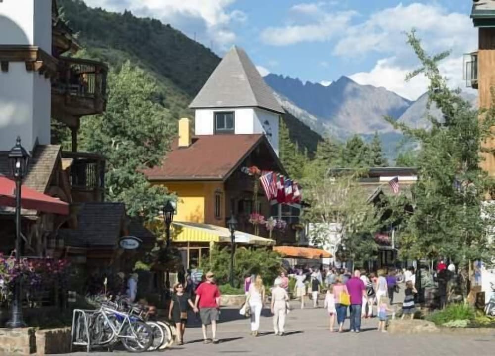 Lionshead Arcade 50 Yards to Lionshead Gondola by RedAwning