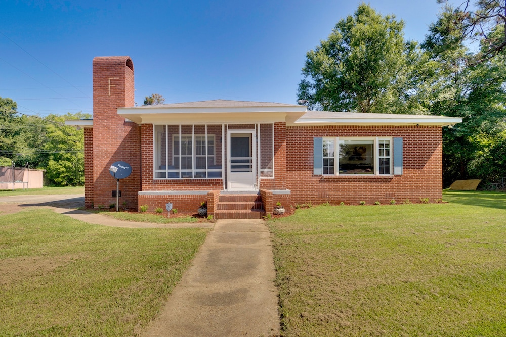 Renovated Louisiana Rental Near Mississippi River view 2