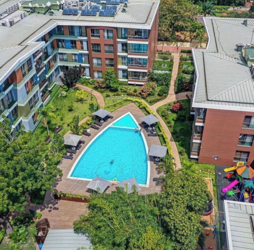 Urban Homes at Pearl