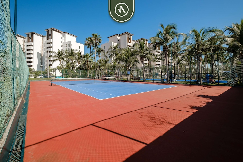 Emerald T3 I8 La Isla Residences