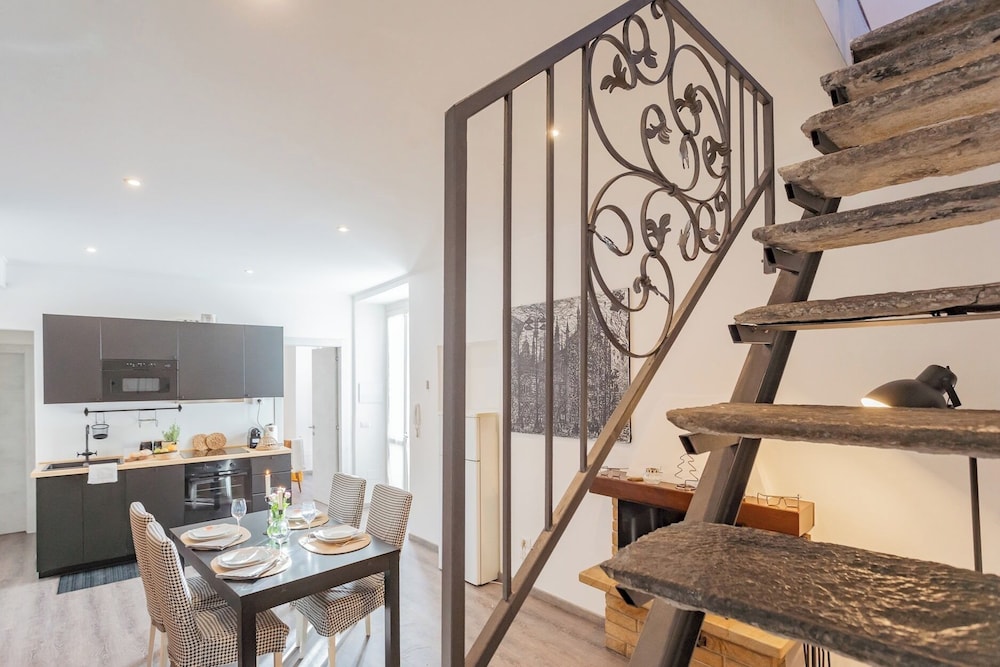 La Casa di Nino by Rent all Como
