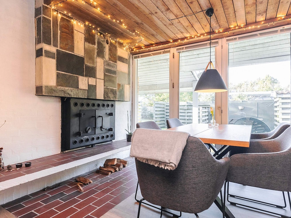 4 Star Holiday Home in Hals