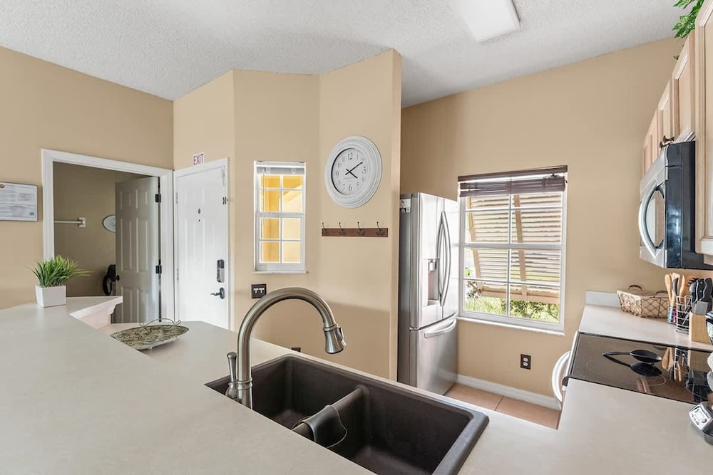 Harry Potter Themed 3 BR