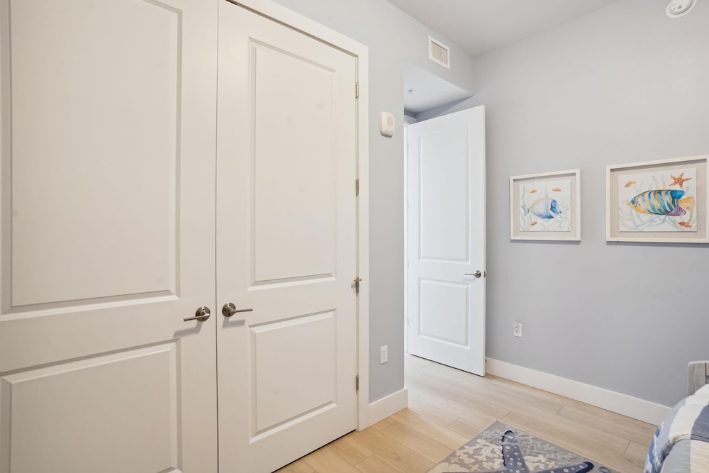 The Harbor Condo 503 - Premier