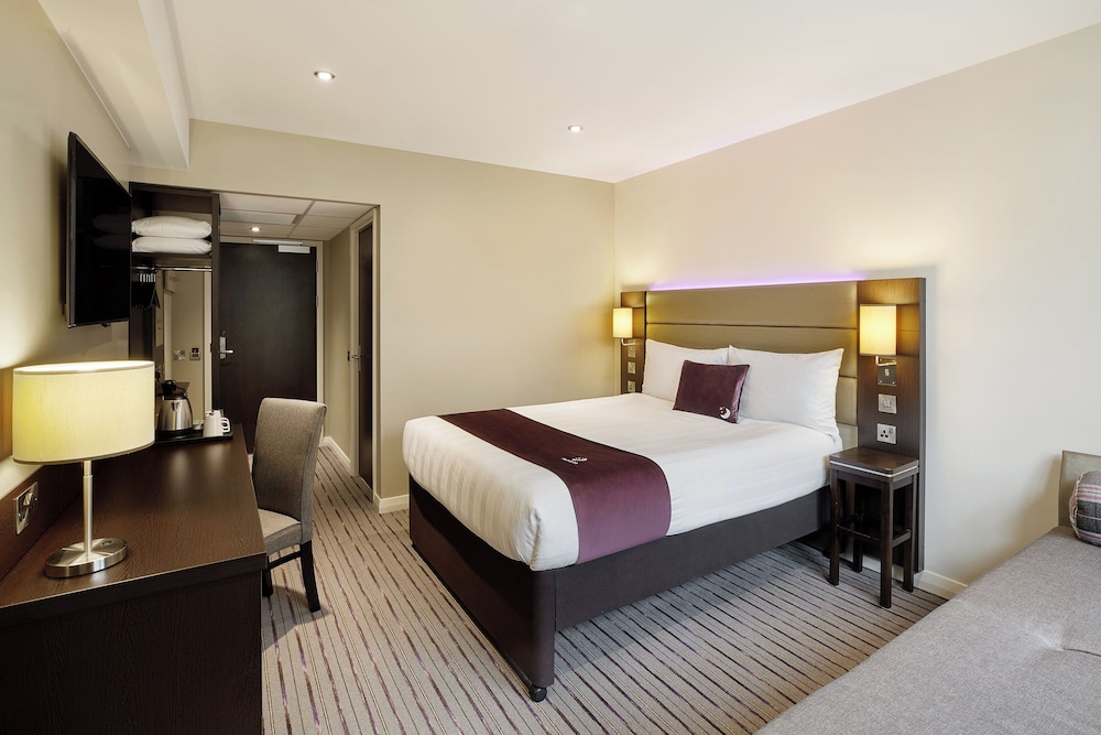 Premier Inn Abingdon - A34