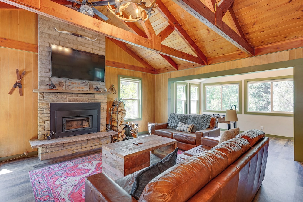 Lake Access, Mtn Views: 'cooks Cabin' in Kamas!
