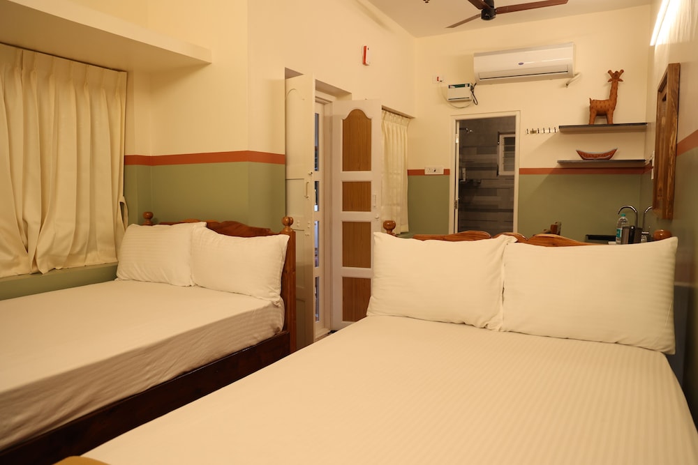 Dwaraka Guest House