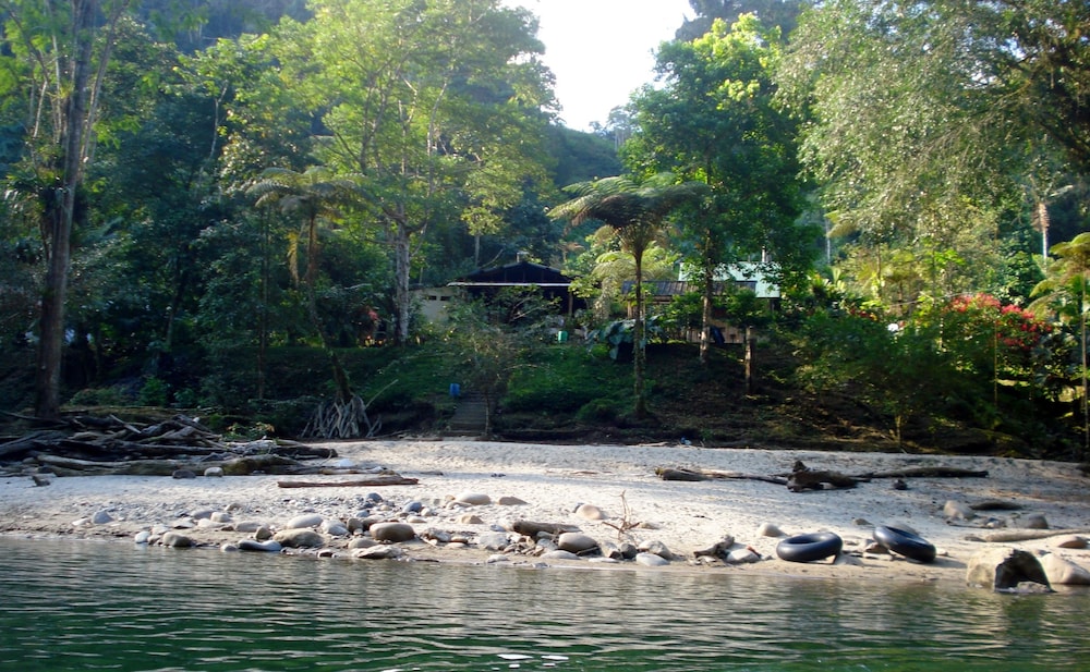 Playa Selva Lodge