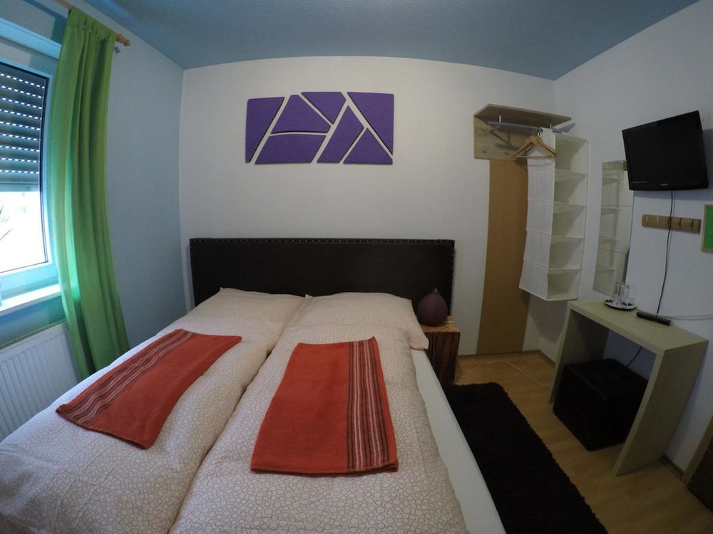 Photo 17
