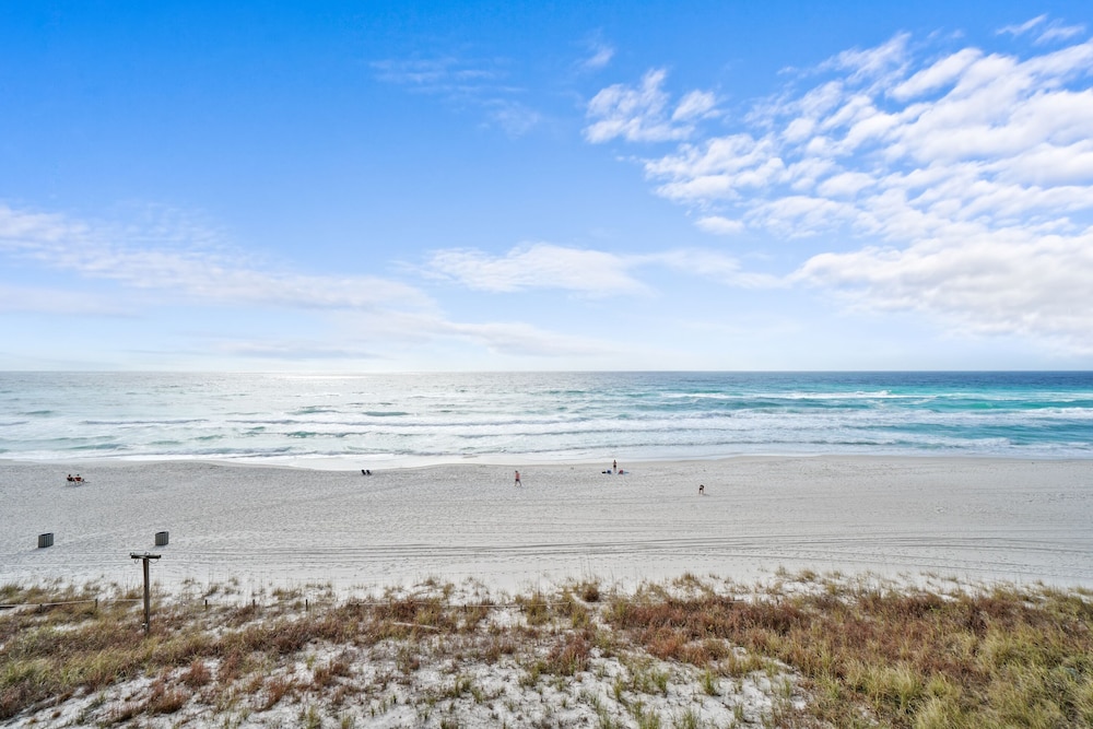 Splash Beach Resort by Panhandle Getaways