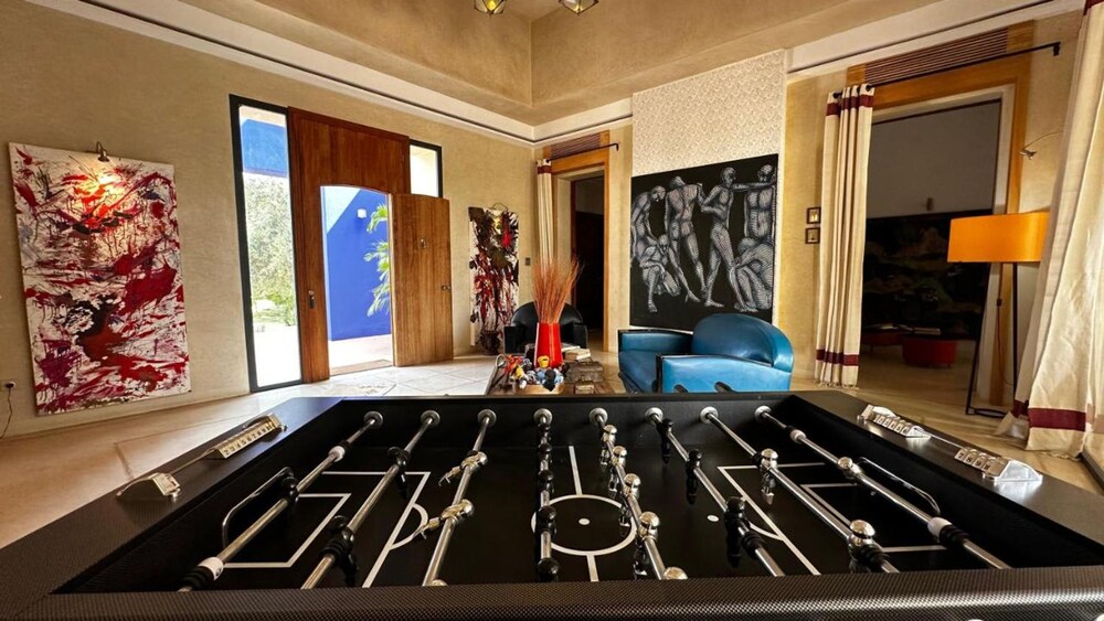 The Garden of Siredrah an Oasis With Pool and Hammam