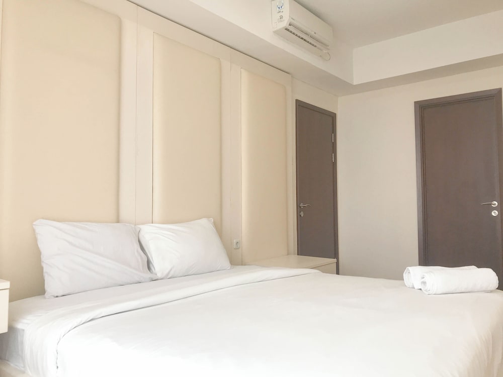 Pleasant And Calm 2Br At Grand Sungkono Lagoon Apartment