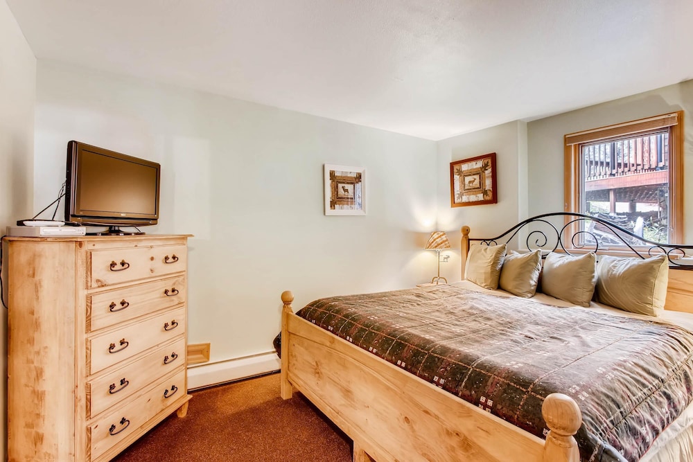 Estes Park Condos - Property Image 184