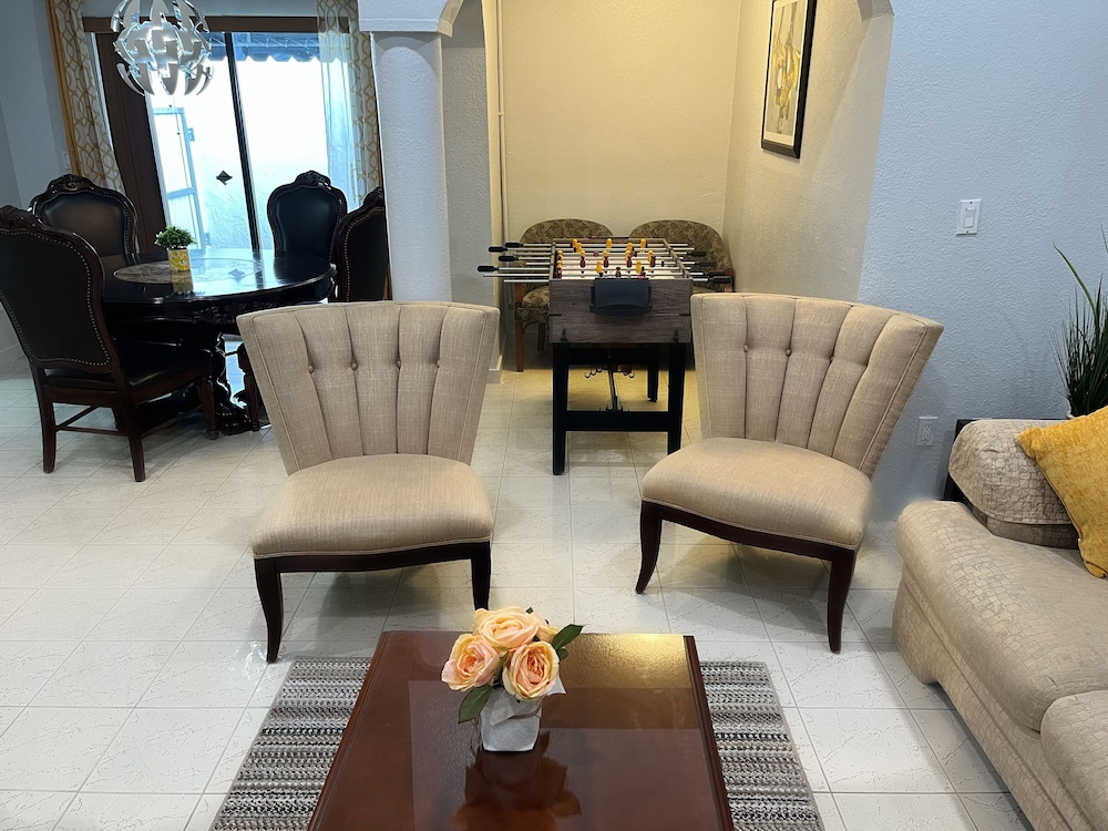 Amazing & cozy Duplex near Zoo Miami