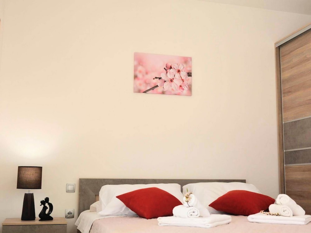 Fancy Apartments Dream view 5