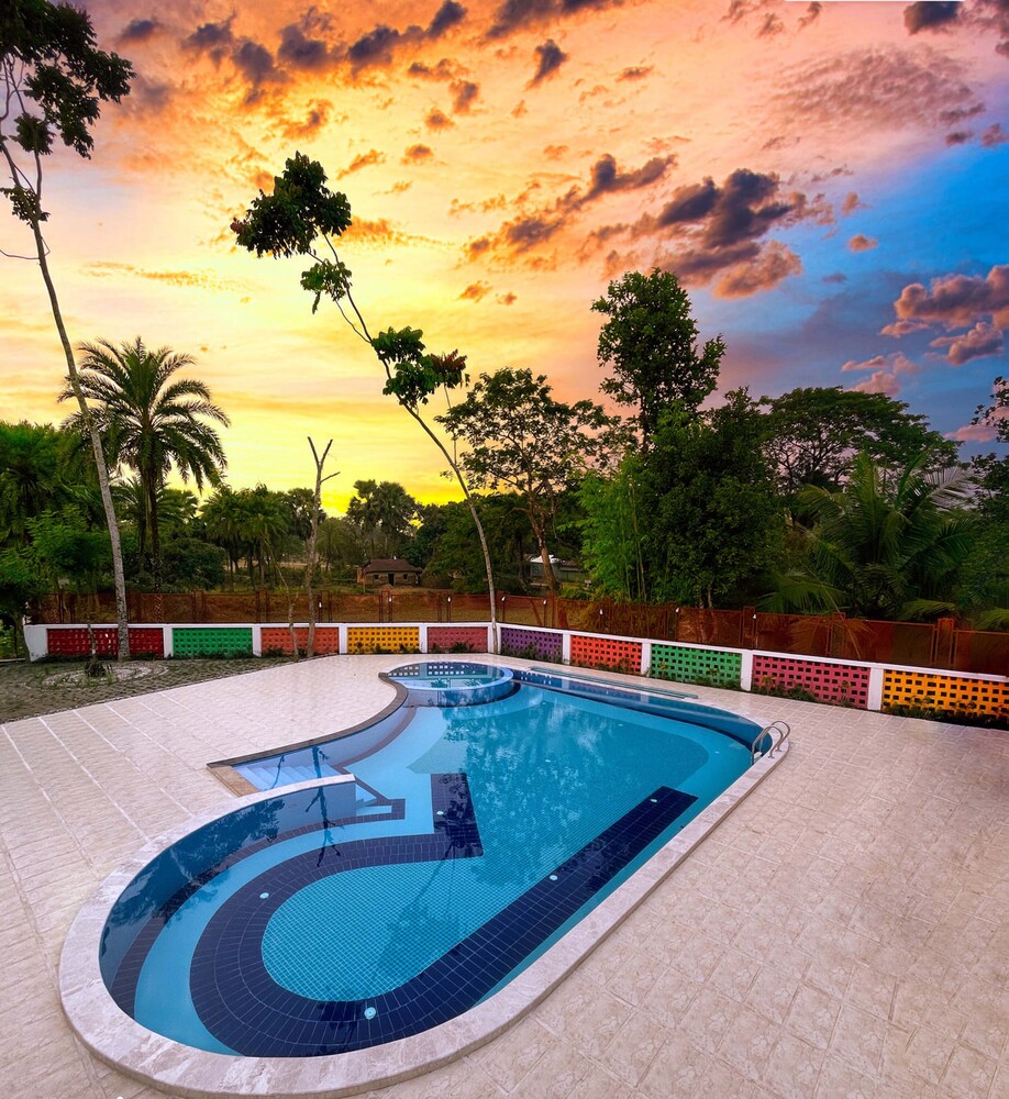 RASS RESORT