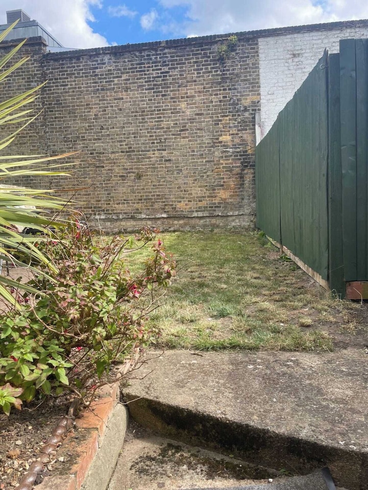 Bright & Beautifully Decorated 1BD Flat - Brixton