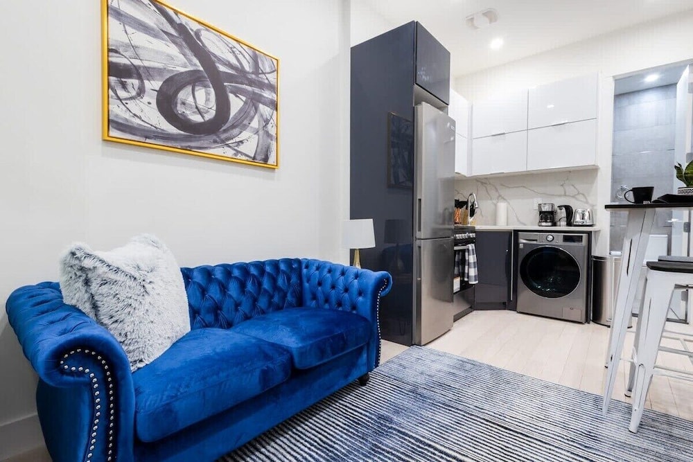 317 UES Apartments