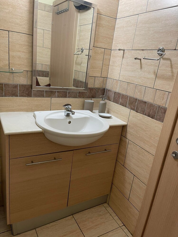Stunning 1-bed Apartment in Larnaca Near the sea