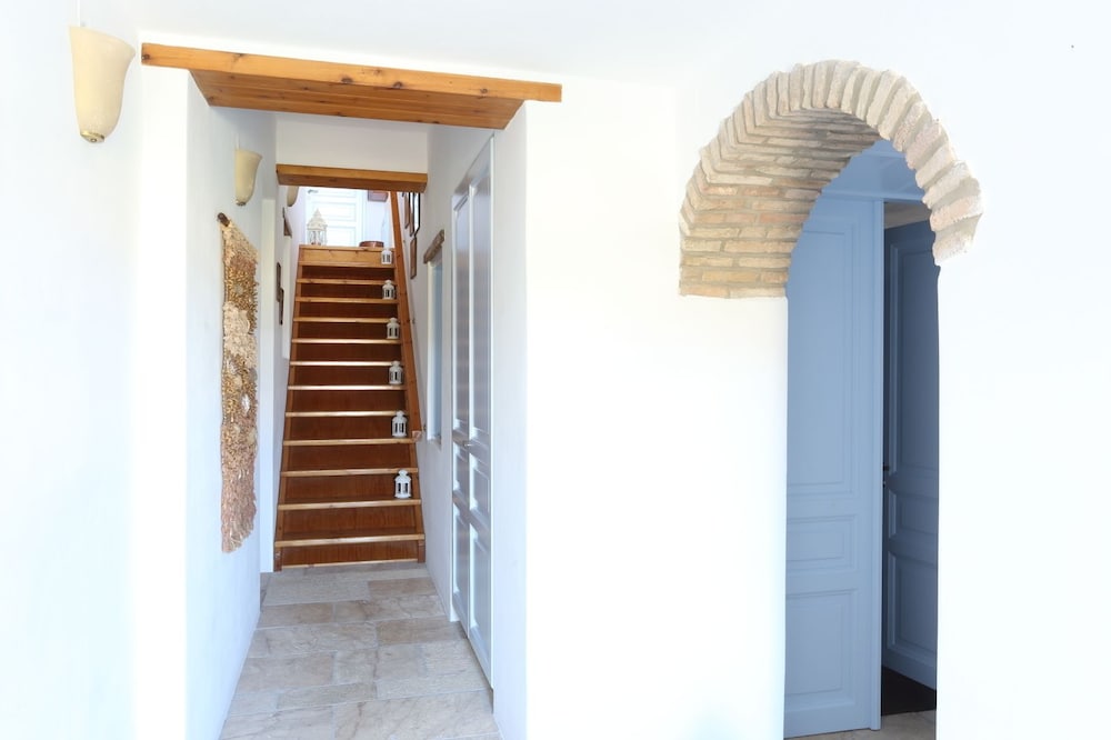 Diamond Villa