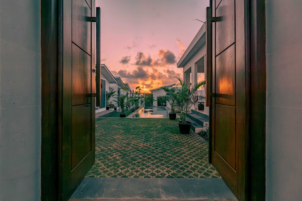 Theodosia Villa