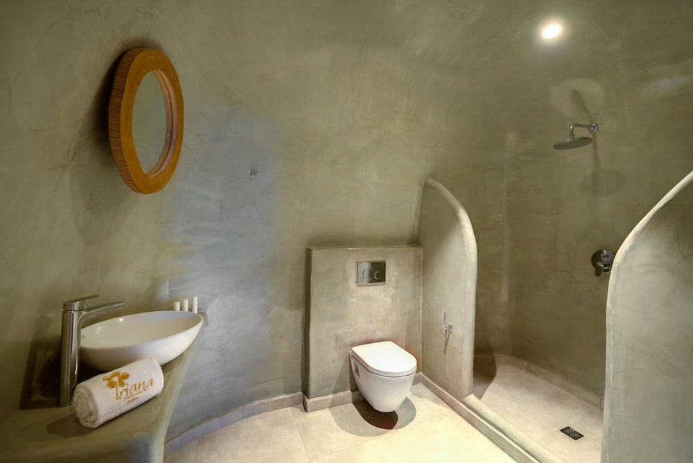 Iriana Suites