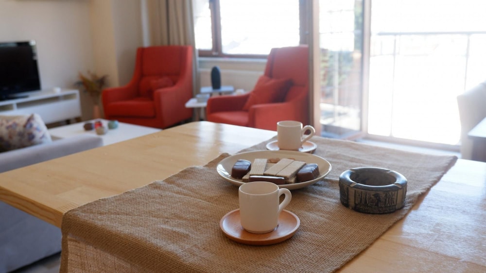 Flat With City View 5-min to Istiklal in Beyoglu